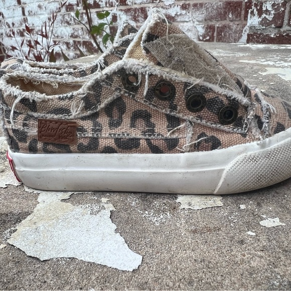 Blowfish Malibu Sneakers Cheetah Print Kids Play Slip-on Shoes Sz 7 - Picture 4 of 7